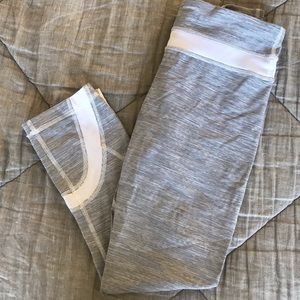 lululemon athletica Pants - // Lululemon Wunder Under Crop // lululemon athletica Pants - // Lululemon Wunder Under Crop //